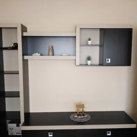 公寓 Albatros 曼加利亚